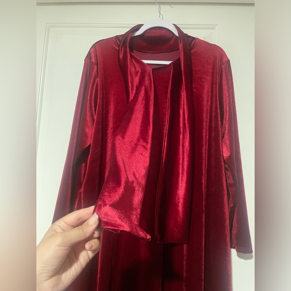♥️Velvet Burgundy Red Bubble Dress /w Pockets♥️ - Picture 8 of 13